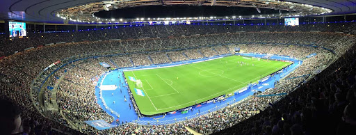 luggage storage stade de france
